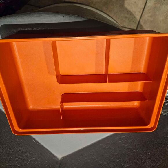TupperCraft TupperWare 1421-4 Orange Tackle Box Craft Box Sewing Box 9"x13" - Picture 6 of 8